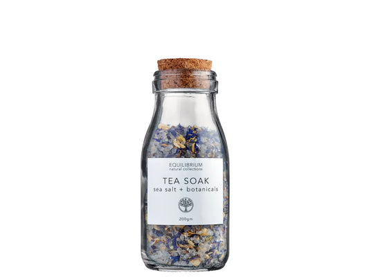 Natural Tea Soak | Botanicals