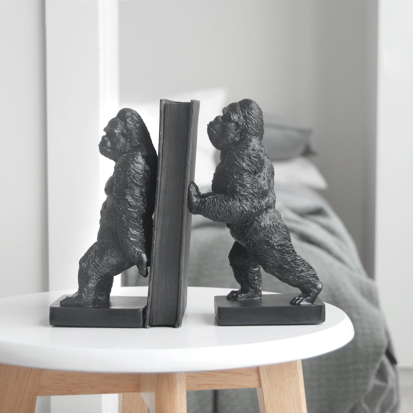 Gorilla Bookend Set | Black