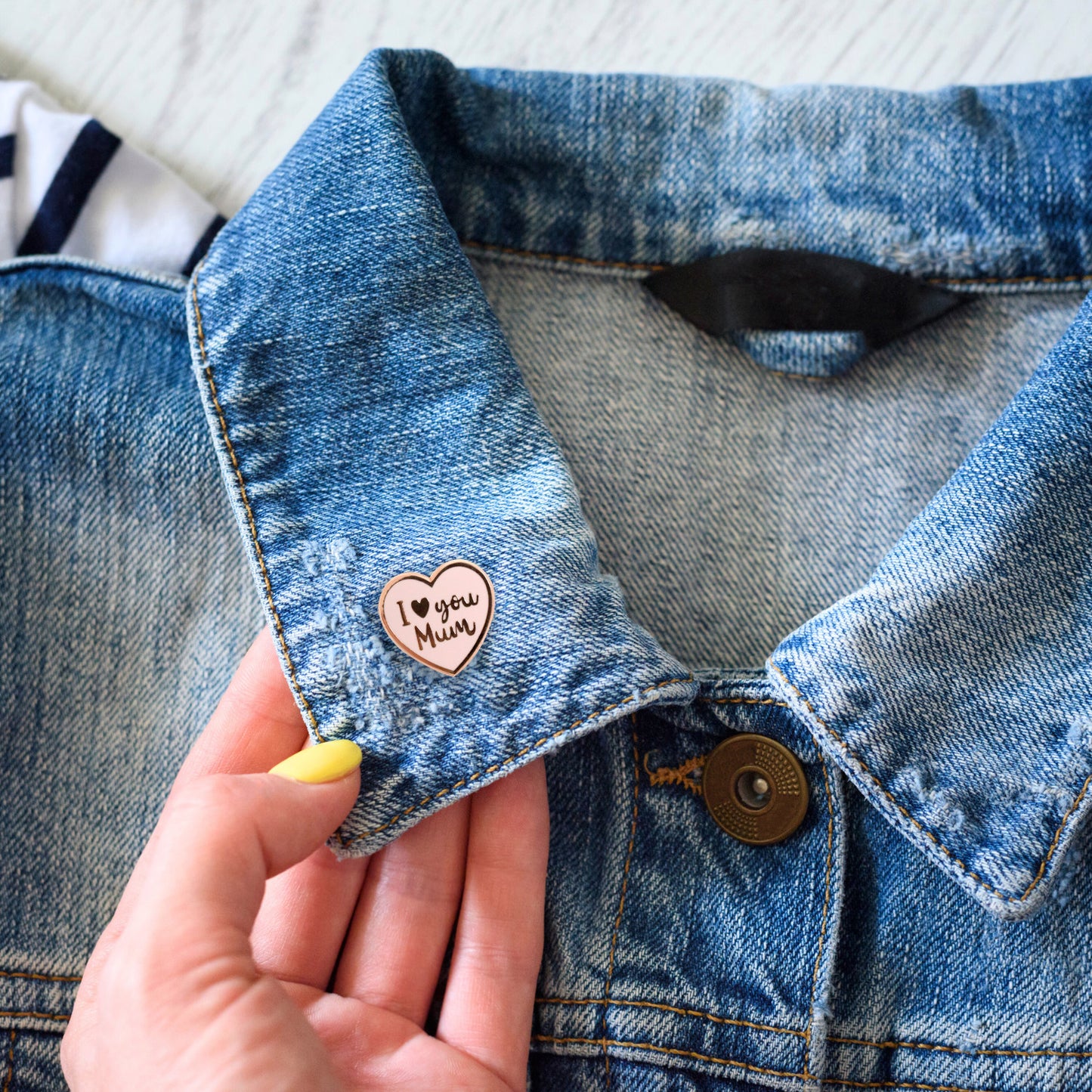 Keepsake Pin | Mum Pink