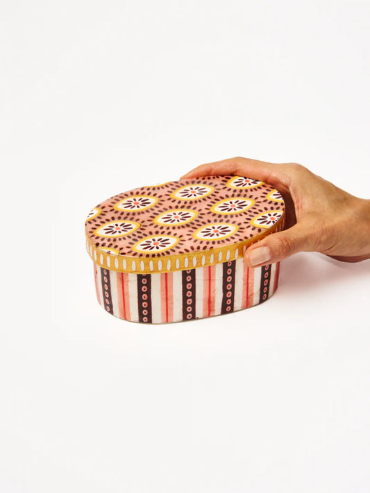 Samira Box | Pink Eyes