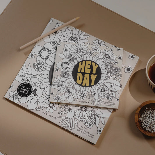 Heyday: A Mini Retro Flower Design Colouring Book