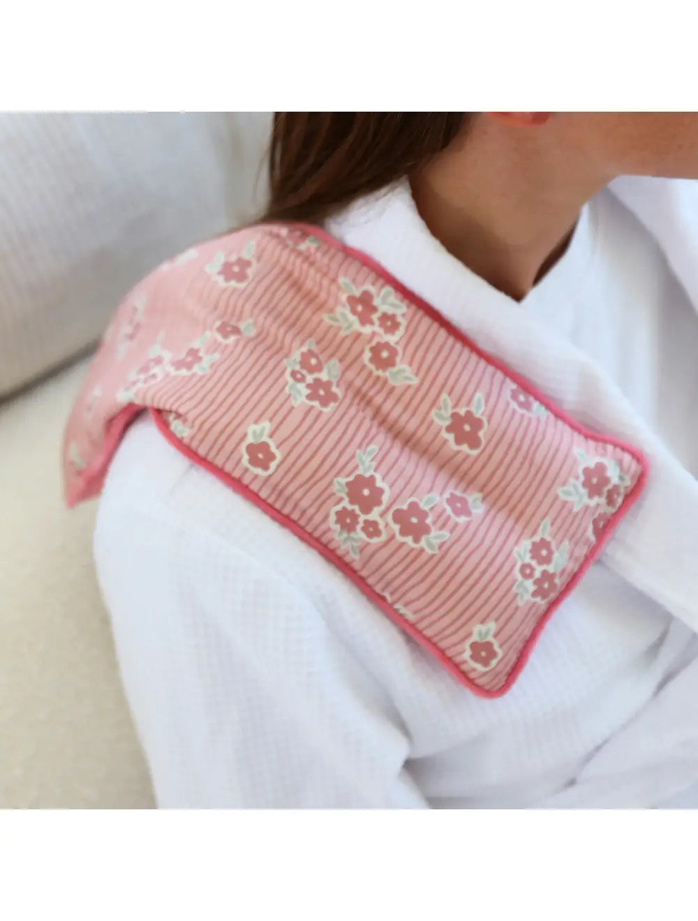 Love, Vera Heat Pillow | Ditsy Floral
